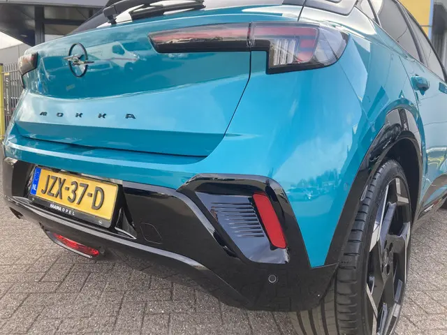 Opel Mokka-e Electric 54 kWh 281pk GSE 2026 Elektrisch 31