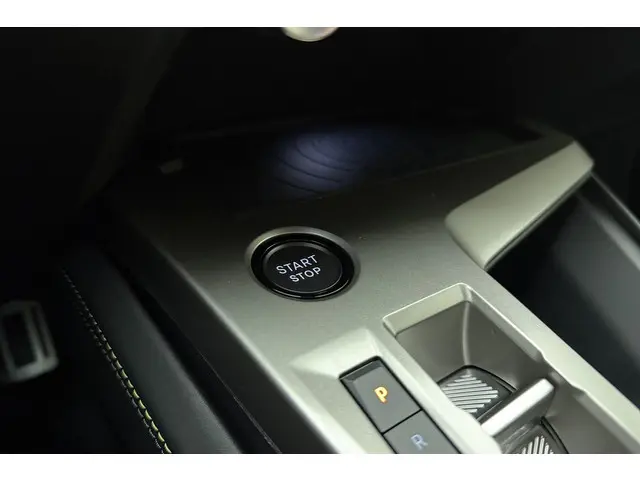 Peugeot e-308 SW GT 54 kWh 2025 Elektrisch 33