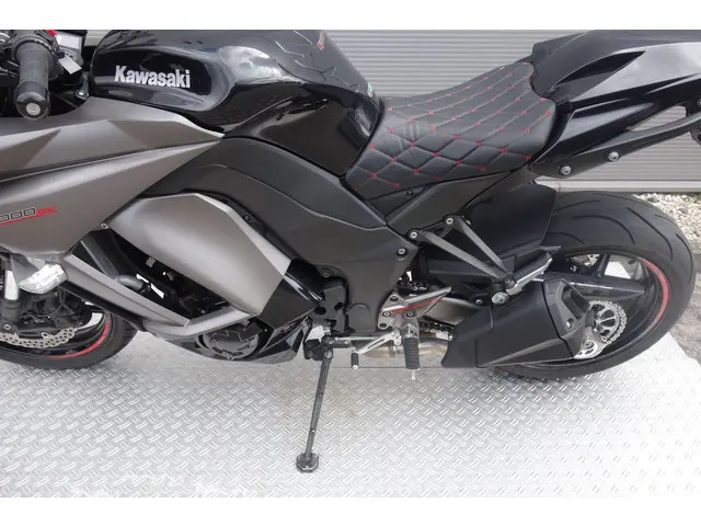 Kawasaki Z1000 SX ABS 2014 Benzine 17