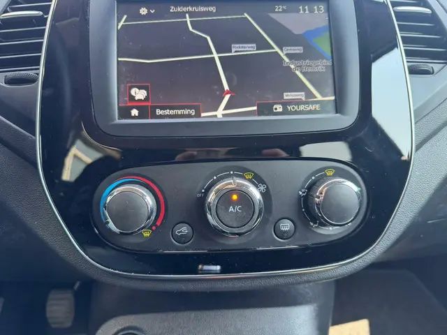 Renault Captur 0.9 TCe Limited 2019 Benzine 22
