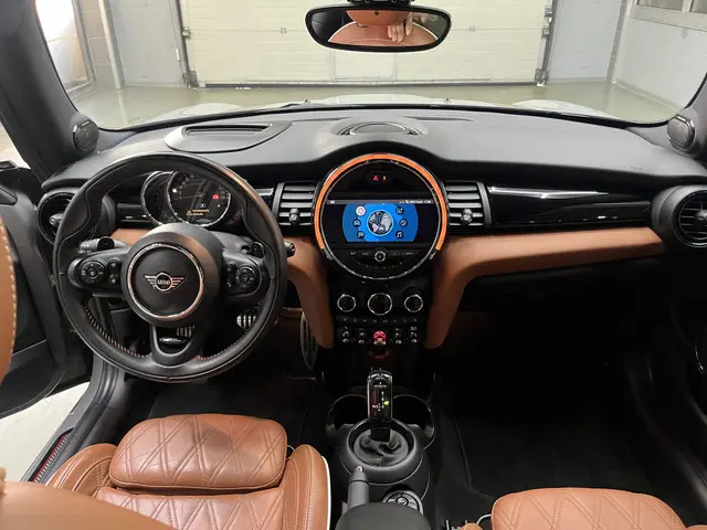 MINI Cooper Mini 2.0 John Works Chili 2019 Benzine 29