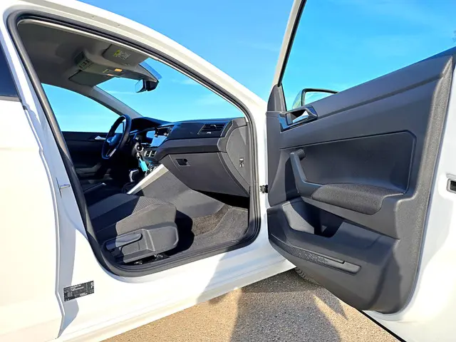 Volkswagen Polo 1.0 TSI Life Edition 2025 Benzine 11