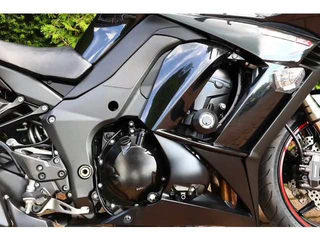 Kawasaki Z1000 Z1000SX | SX ABS TOURER 2014 Benzine 16