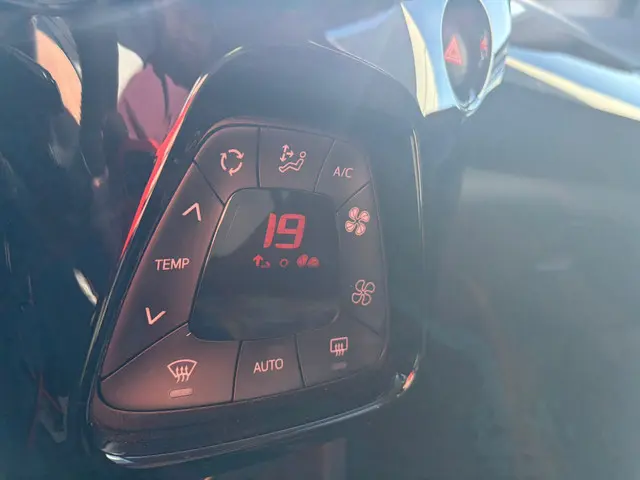 Peugeot 108 1.0 e-VTi Allure TOP! 2019 Benzine 16