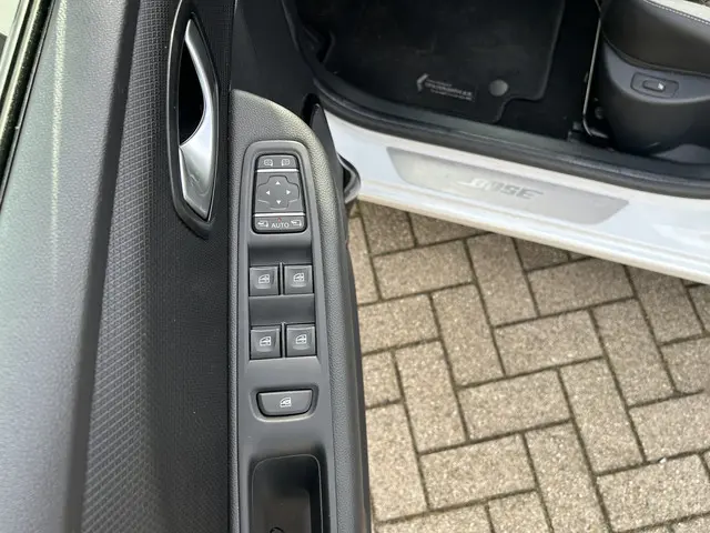 Renault Clio 0.9 TCe Bose 2018 Benzine 14