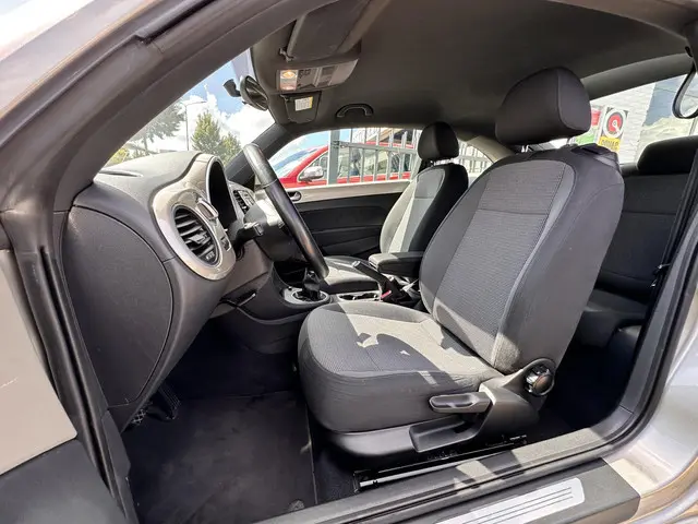 Volkswagen Beetle 1.2 TSI Design 2013 Benzine 10