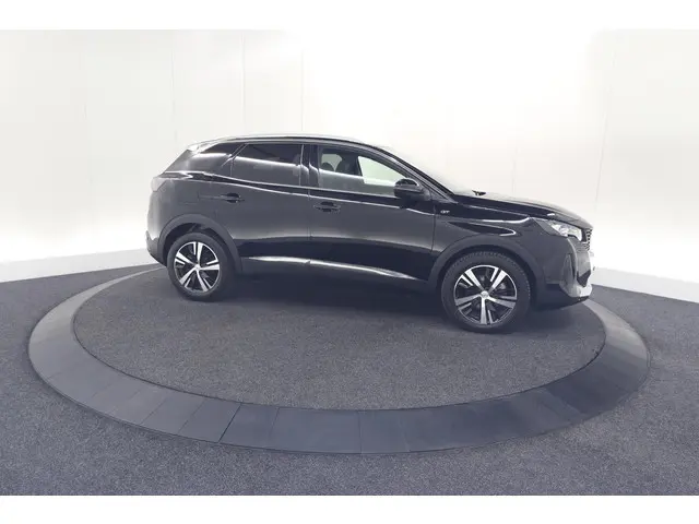 Peugeot 3008 1.2 Hybrid 136 GT 2024 Hybride Benzine 7