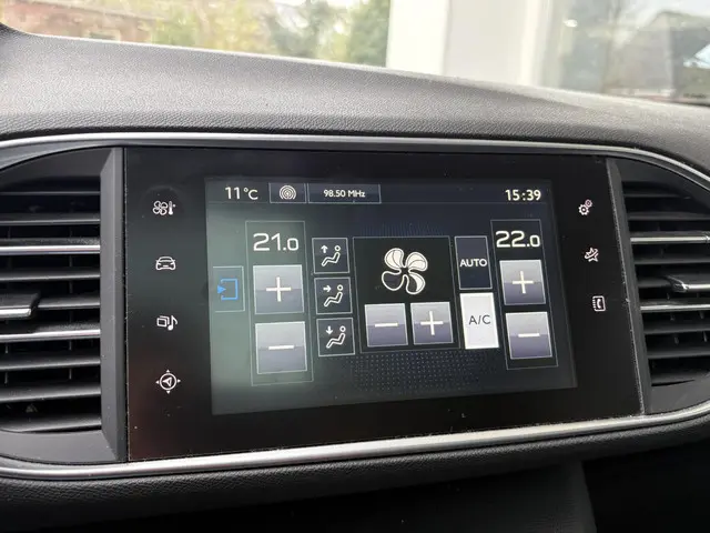 Peugeot 308 SW 1.2T 110pk Style 2016 Benzine 15