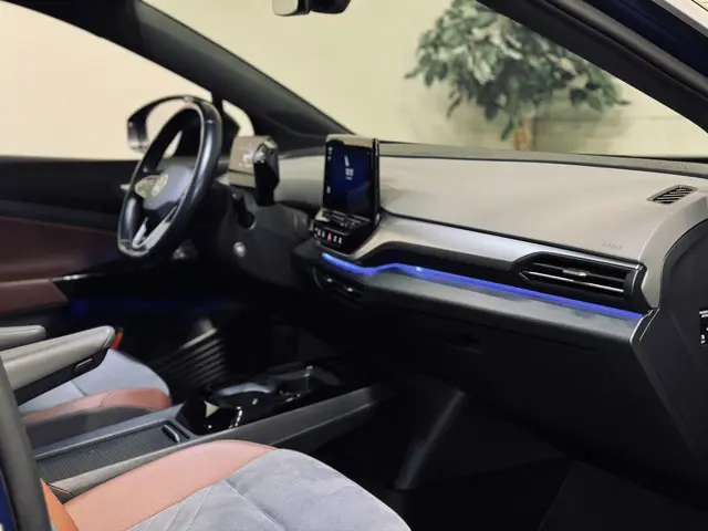 Volkswagen ID.4 First 77 kWh 2020 Elektrisch 24
