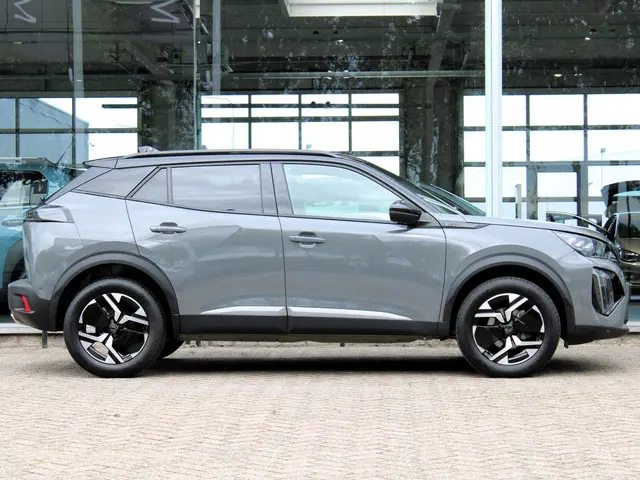 Peugeot 2008 1.2 PT 130 GT 2024 Benzine 8