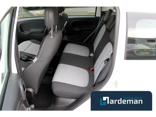 Fiat Panda 0.9 TwinAir Lounge Airco 5Pers. 2018 Benzine 8