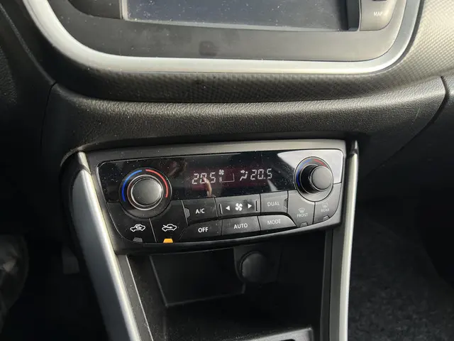 Suzuki S-Cross SX4 1.6 High Executive 2016 Benzine 12