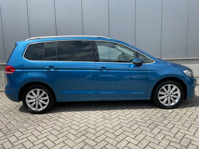 Volkswagen Touran 3