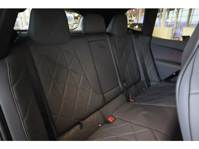 BMW iX xDrive40 2022 Elektrisch 9