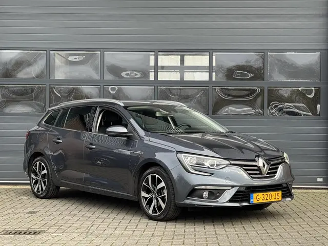 Renault Mégane Estate 1.3 TCE BOSE 2019 Benzine 15