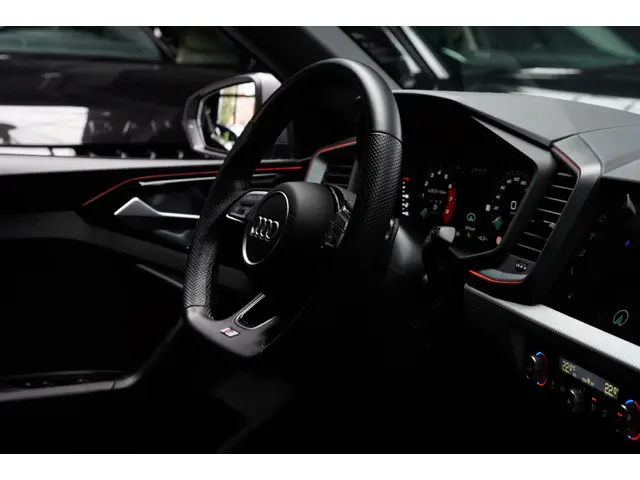 Audi A1 Sportback 40 TFSI S- Line 2023 Benzine 14