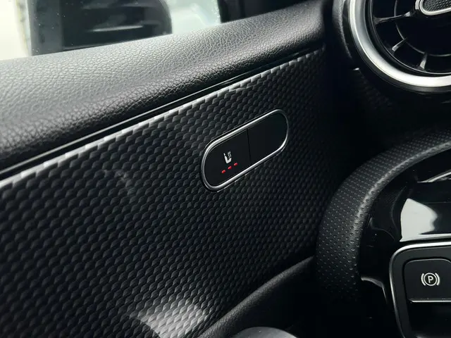 Mercedes-Benz A-Klasse 200 2019 Benzine 20