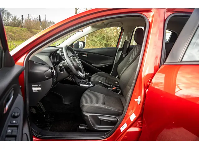 Mazda 2 1.5 Skyactiv-G S 2018 Benzine 12