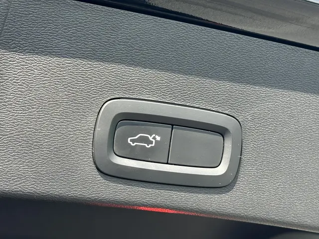 Volvo XC40 1.5 T3 R-Design 2019 Benzine 28