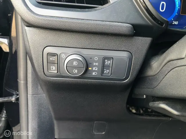 Ford Kuga 2.5 PHEV ST-Line 2023 Hybride Benzine 16