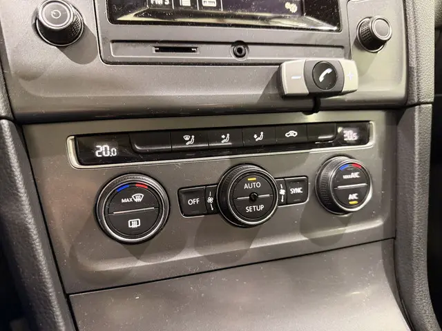 Volkswagen Golf VII HB 1.2 TSI Airco 2013 Benzine 8