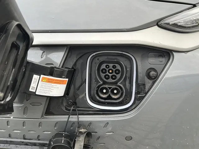 Hyundai Kona EV Premium 64 kWh 2020 Elektrisch 11