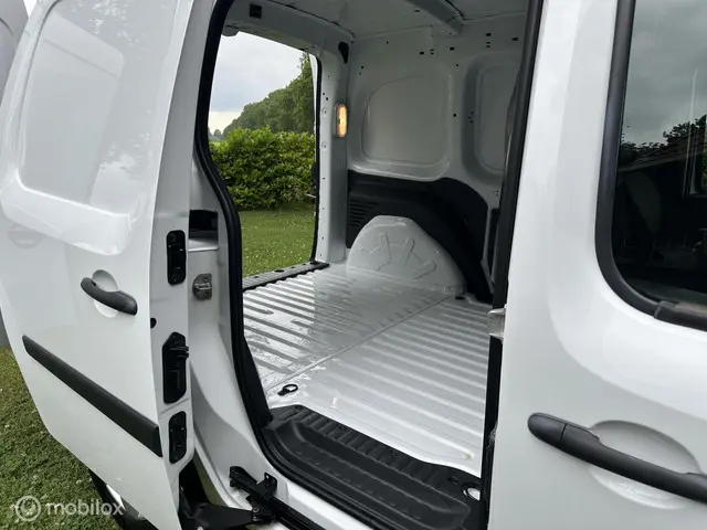 Nissan NV250 1.5 dCi 95 L1H1 Acenta 2020 Diesel 15