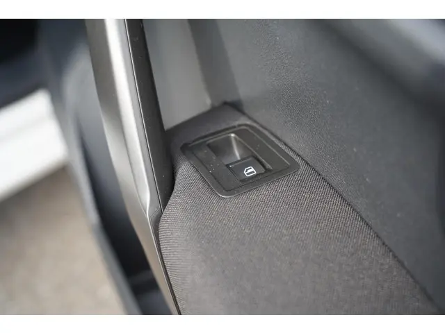 Volkswagen Caddy Maxi 1.0 TSI Trendline 2020 Benzine 27