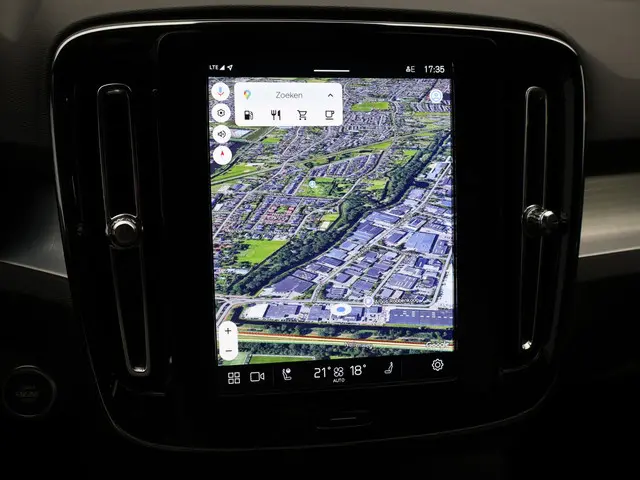 Volvo XC40 2.0 B4 Plus Dark 2024 Benzine 17