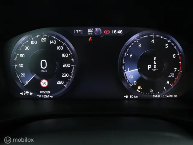 Volvo XC40 2.0 T5 AWD R-Design full option 2018 Benzine 68