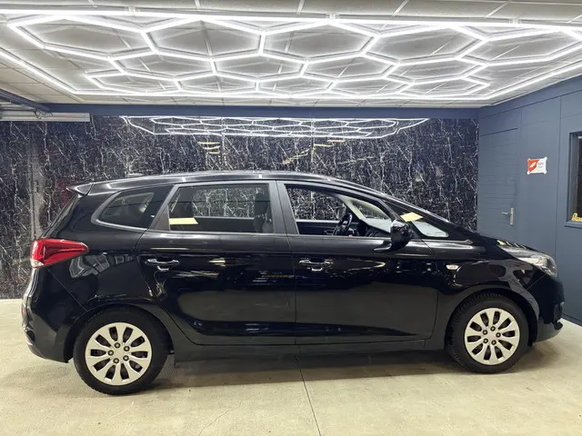 Kia Carens 1.6 GDi ComfortLine 7p 2013 Benzine 4