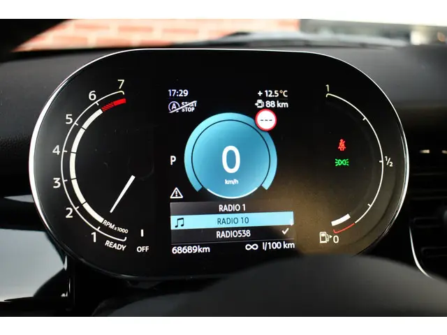 MINI Cooper Cabrio Mini 1.5 136pk aut 2021 Benzine 18