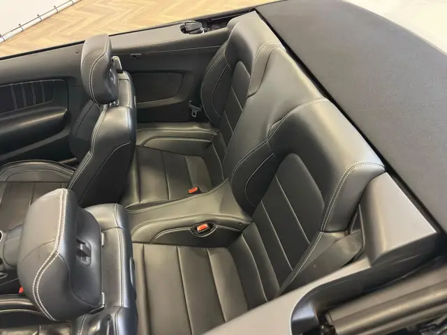 Ford Mustang Convertible 5.0 GT 2017 Benzine 19