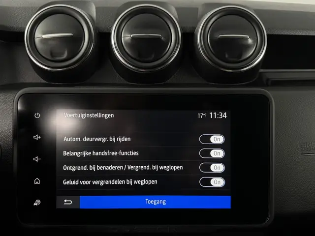 Dacia Duster 1.3 TCe 150 EDC Prestige 2021 Benzine 44