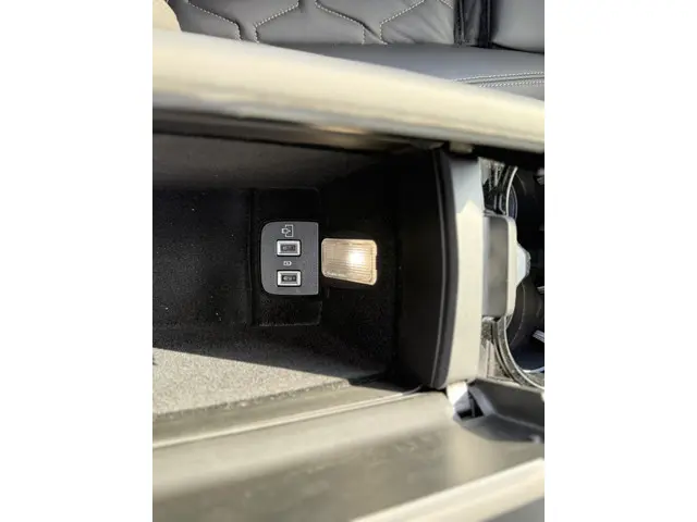 Peugeot 508 1.6 HYbrid 225 GT 2024 Hybride Benzine 33