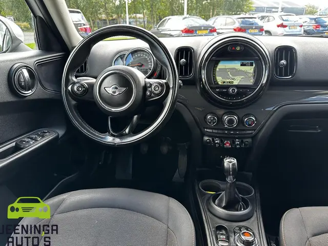 MINI Countryman 1.5 One | Navi | Cruise | Dakrails 2018 Benzine 3