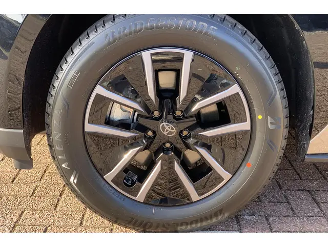 Toyota bZ4X Dynamic 73 kWh 2026 Elektrisch 9