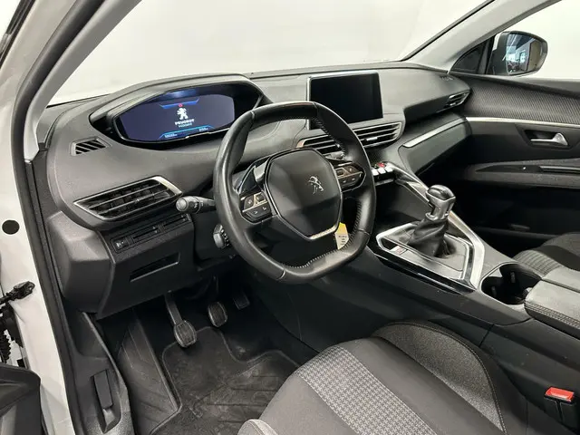 Peugeot 5008 1.2 PureTech Allure 2020 Benzine 13