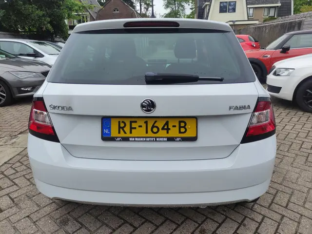 Škoda Fabia 1.0 TSI 70kW Greentech Ambition 2018 Benzine 8