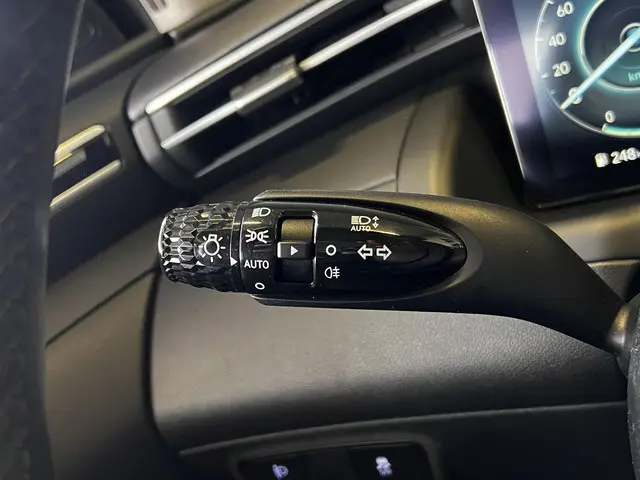 Hyundai Tucson 1.6 T-GDI MHEV i-Motion 2021 Benzine 31