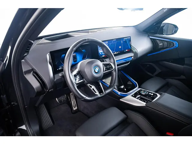 BMW X3 30e xDrive 2025 Hybride Benzine 56