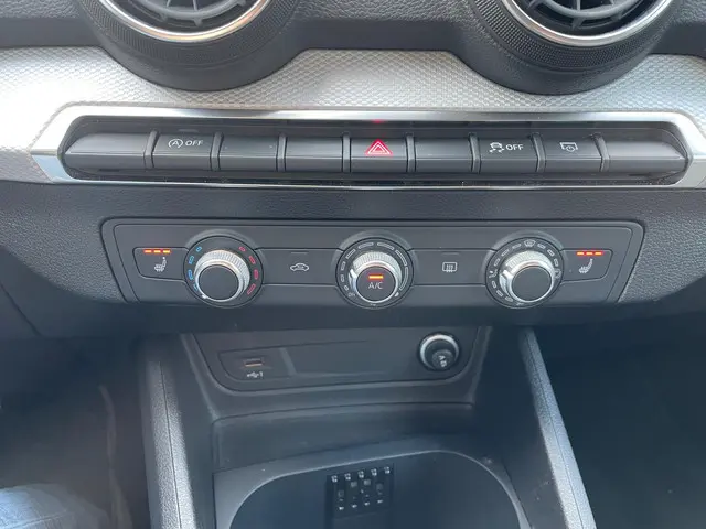 Audi Q2 35 TFSI S Edition 2024 Benzine 20