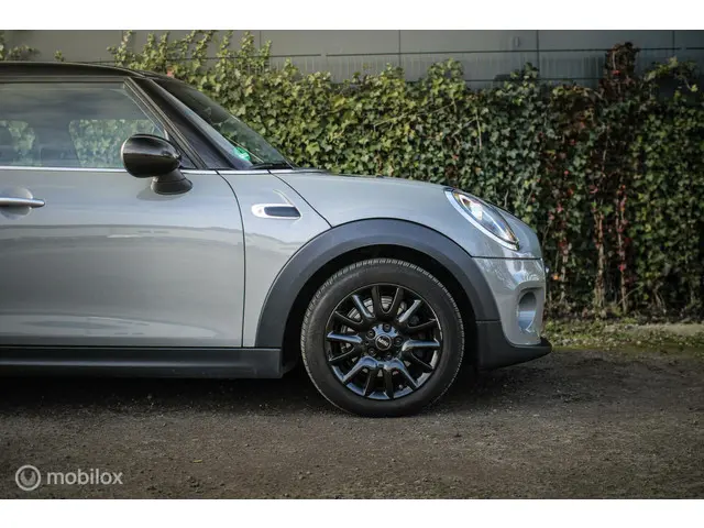 MINI Cooper Mini 1.5 Pepper 2019 Benzine 24