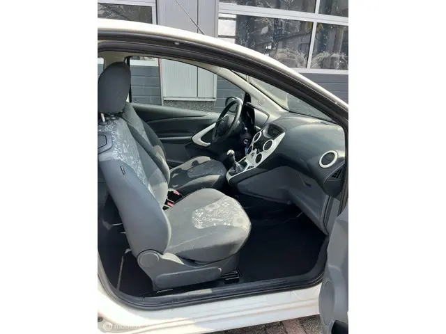 Ford Ka 1.2 Limited |STOELVERWARMING 2013 Benzine 13