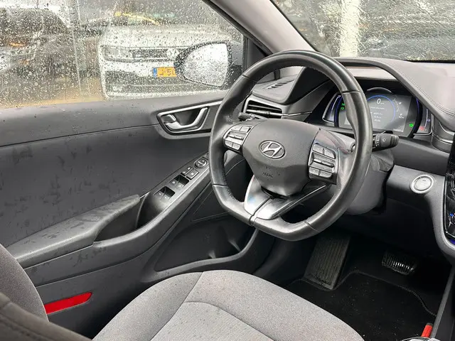 Hyundai IONIQ Comfort EV 38 kWh 2020 Elektrisch 12