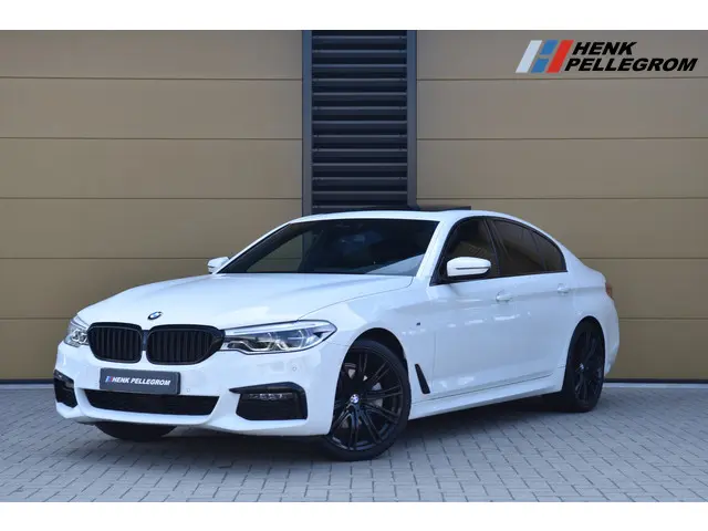 BMW 5 Serie 520i High Executive 2020 Benzine