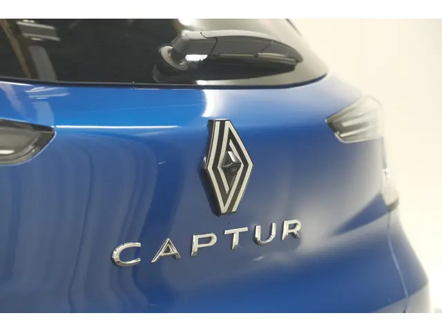 Renault Captur Mild Hybrid 160 EDC Techno 2024 Benzine 63