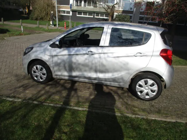 Opel KARL 1.0 ecoFLEX Edition 2017 Benzine 24