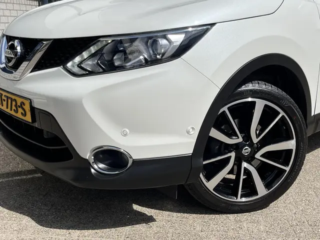 Nissan QASHQAI 1.2 Tekna 2017 Benzine 35