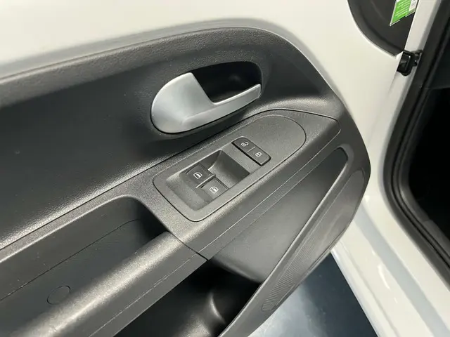 Volkswagen up! 1.0 2022 Benzine 14